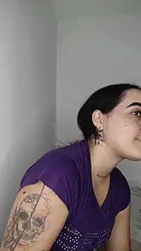 tiffanybrowm online show from April 2026 09:53:01 PM