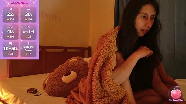 MoonLipsON- online show from March 2026 11:57:02 PM