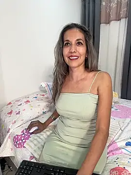 sandrafarrely online show from December 2025 11:46:02 PM