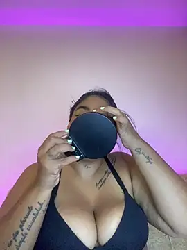 YenthCorona online show from February 2026 03:13:01 AM