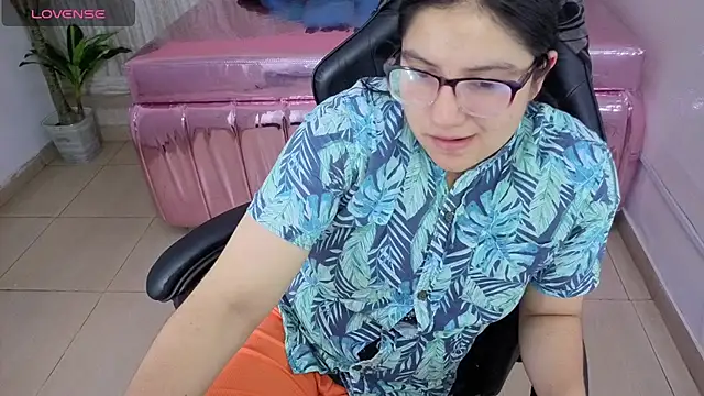 eva smit t online show from March 2026 02:17:02 AM