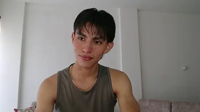 andrew courtzz online show from December 2025 08:14:01 PM