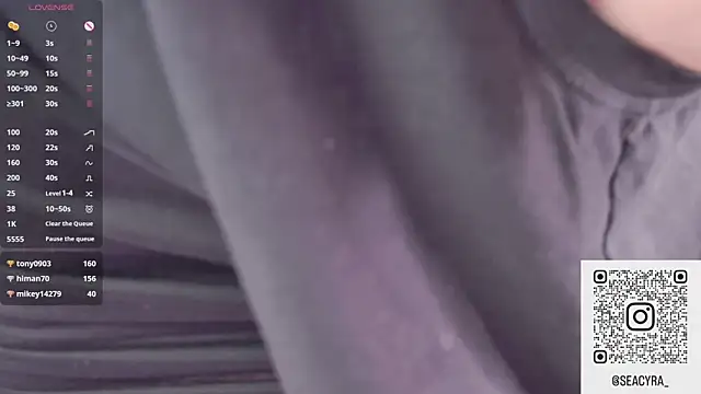 SeaCyra online show from December 2025 06:24:02 PM