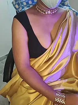 Snapshot of Preeti345 chatting on July 2026 05:27:02 PM Preeti345 online show from July 2026 05:27:02 PM