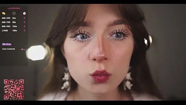 Lanenger online show from April 2026 10:51:01 PM