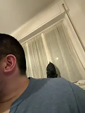 Snapshot of CharlyAlfa22 chatting on February 2026 05:00:02 PM CharlyAlfa22 online show from February 2026 05:00:02 PM