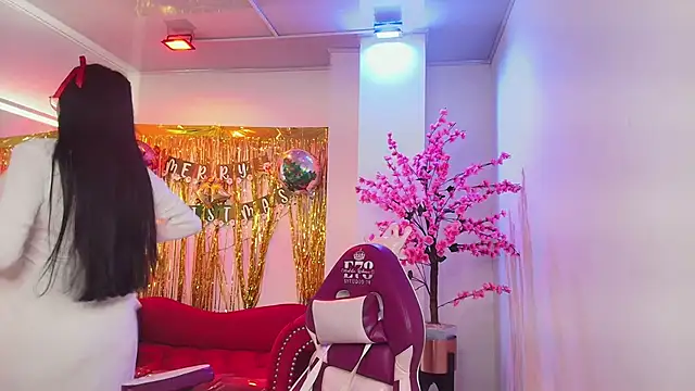 Snapshot of Dulce_violeta_ chatting on December 2025 10:55:01 AM Dulce violeta online show from December 2025 10:55:01 AM