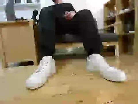 Snapshot of jonas_camboy chatting on January 2026 07:49:02 PM jonas camboy online show from January 2026 07:49:02 PM