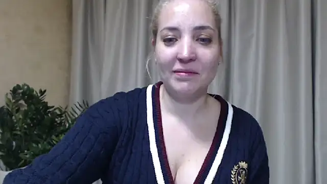 Snapshot of sweetpussy chatting on January 2026 11:30:01 PM sweetpussy online show from January 2026 11:30:01 PM