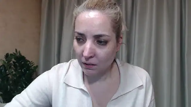 Snapshot of sweetpussy chatting on January 2026 07:11:01 PM sweetpussy online show from January 2026 07:11:01 PM