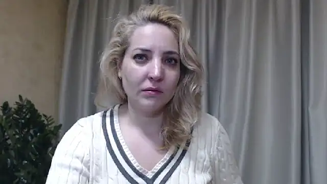 Snapshot of sweetpussy chatting on February 2026 03:00:02 AM sweetpussy online show from February 2026 03:00:02 AM