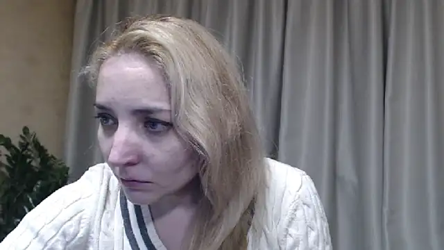 Snapshot of sweetpussy chatting on February 2026 12:15:01 PM sweetpussy online show from February 2026 12:15:01 PM