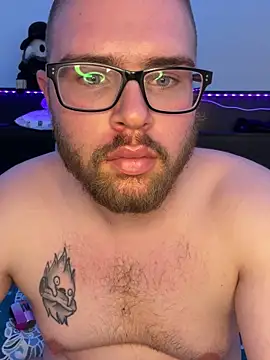 Comfortable-bite online show from December 2025 10:40:02 PM