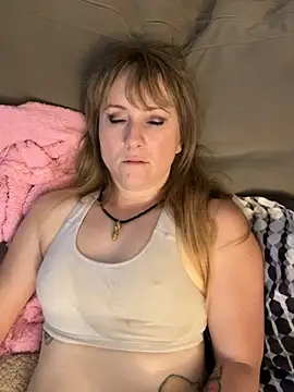 alluringpixie online show from March 2026 03:37:02 PM