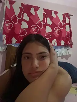  Laurentt  online show from January 2026 10:35:01 PM