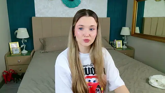 Snapshot of Lina_Sinerz chatting on February 2026 08:27:01 PM Lina Sinerz online show from February 2026 08:27:01 PM