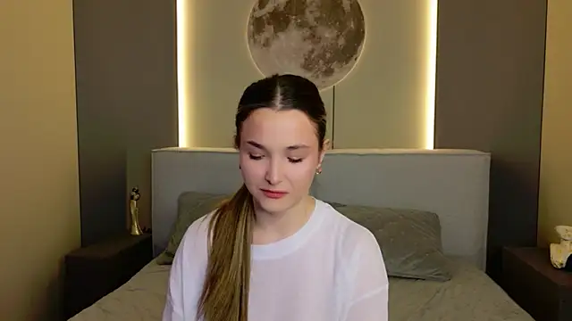 Snapshot of Lina_Sinerz chatting on March 2026 08:26:01 PM Lina Sinerz online show from March 2026 08:26:01 PM