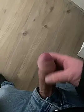 Snapshot of VIP9696 chatting on February 2026 01:54:01 PM VIP9696 online show from February 2026 01:54:01 PM