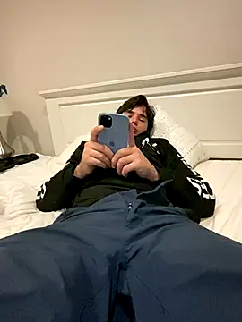 phantom898983 online show from December 2025 09:55:01 PM