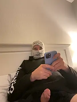 phantom898983 online show from March 2026 09:48:01 AM