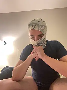 phantom898983 online show from April 2026 07:35:01 AM