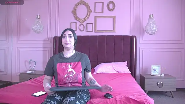 KendallVelvet online show from April 2026 09:18:01 AM