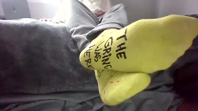 ThePerfectSoles18 online show from December 2025 06:04:01 PM