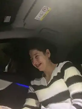 coupledeea online show from February 2026 07:01:02 PM