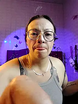 Snapshot of Susana_Rojas chatting on February 2026 02:27:01 AM Susana Rojas online show from February 2026 02:27:01 AM