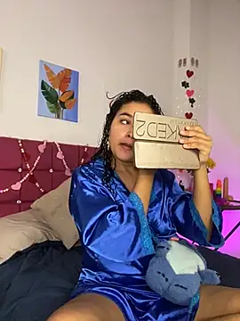 ladulcemary  online show from February 2026 02:16:02 PM