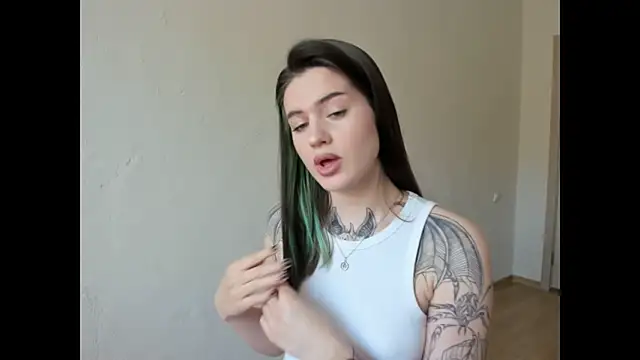 NikkieKitty online show from April 2026 11:24:02 AM