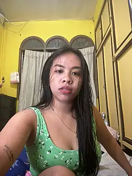 Snapshot of Lovely_apple19 chatting on February 2026 10:44:02 AM Lovely apple19 online show from February 2026 10:44:02 AM