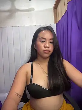 Snapshot of Lovely_apple19 chatting on March 2026 11:17:02 AM Lovely apple19 online show from March 2026 11:17:02 AM