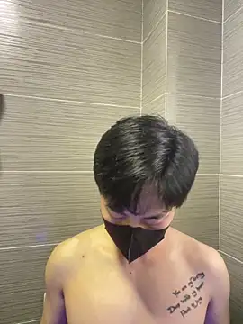 kimze7 online show from April 2026 11:02:02 PM