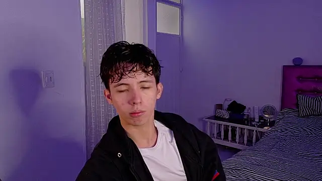 Snapshot of Dani_Dancer chatting on February 2026 04:48:01 PM Dani Dancer online show from February 2026 04:48:01 PM