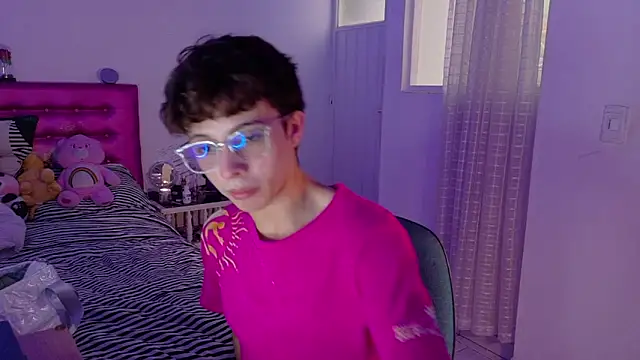 Snapshot of Dani_Dancer chatting on February 2026 09:24:02 PM Dani Dancer online show from February 2026 09:24:02 PM