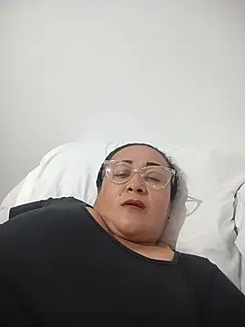 Nini Love  online show from February 2026 04:06:02 AM