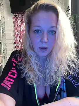 JenniferCarmen online show from February 2026 10:16:01 AM