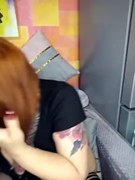 Very sly fox online show from February 2026 08:49:02 PM