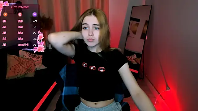 Bella xBaby online show from April 2026 01:50:02 PM