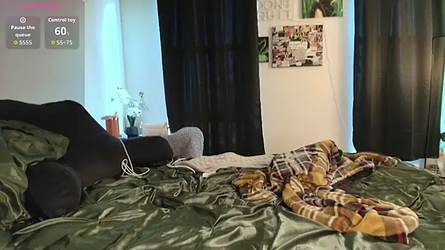 MilaSeren online show from April 2026 01:03:01 AM