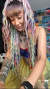 Snapshot of Tattoo__Moon chatting on July 2026 07:09:02 AM Tattoo Moon online show from July 2026 07:09:02 AM