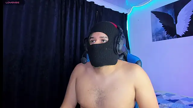 Snapshot of michael_iron chatting on May 2026 04:52:02 AM michael iron online show from May 2026 04:52:02 AM