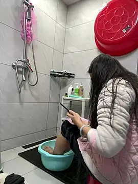 Snapshot of cmvoo chatting on January 2026 12:55:01 PM cmvoo online show from January 2026 12:55:01 PM