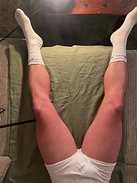 Krizzly666 online show from December 2025 09:09:02 PM