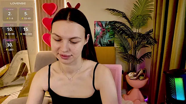 MaxinCarroll online show from April 2026 09:58:02 AM