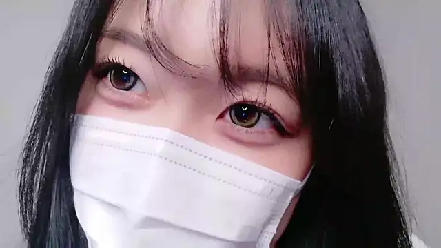 Ms-KARINA online show from January 2026 08:49:01 AM