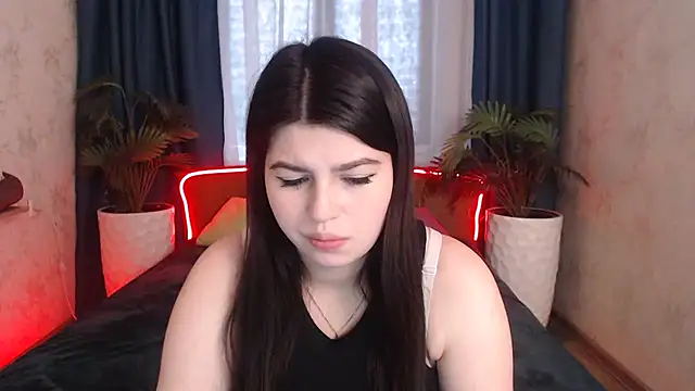 KisaModel online show from March 2026 03:23:01 AM