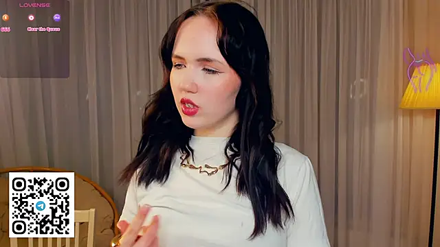 LenaKurpiel online show from January 2026 06:53:02 PM