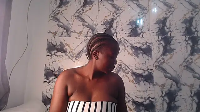 CurvyJ255 online show from July 2026 08:24:02 PM